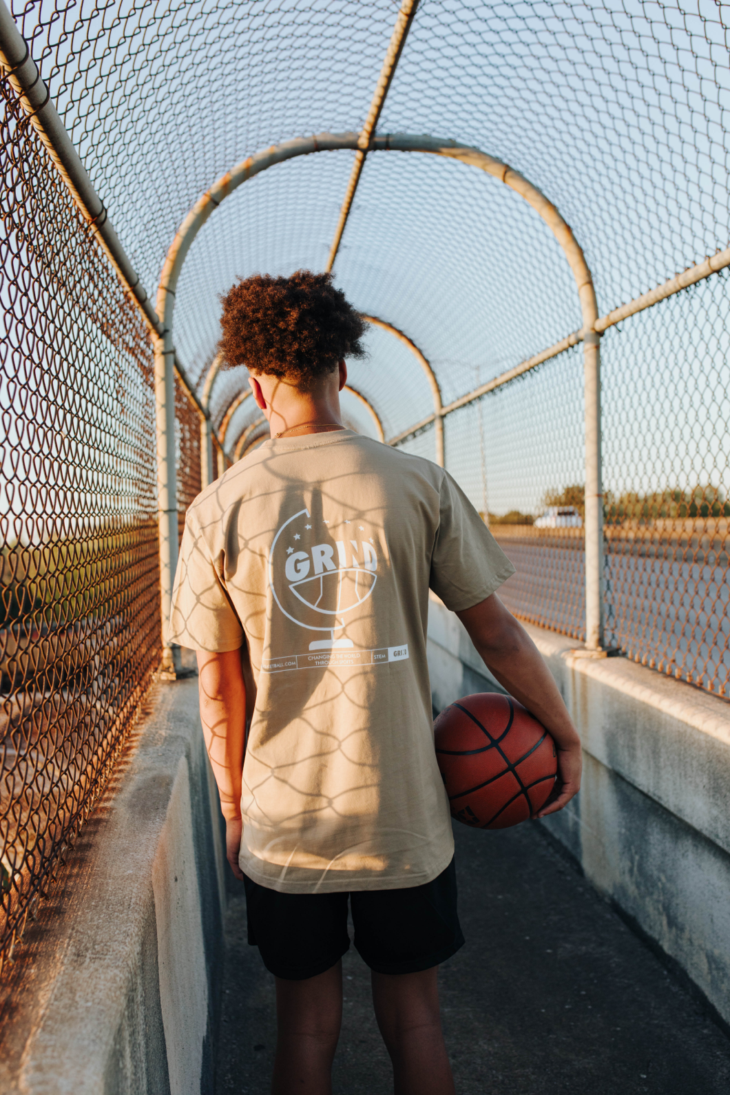 Golden Globe | Premium Active Streetwear T-Shirt